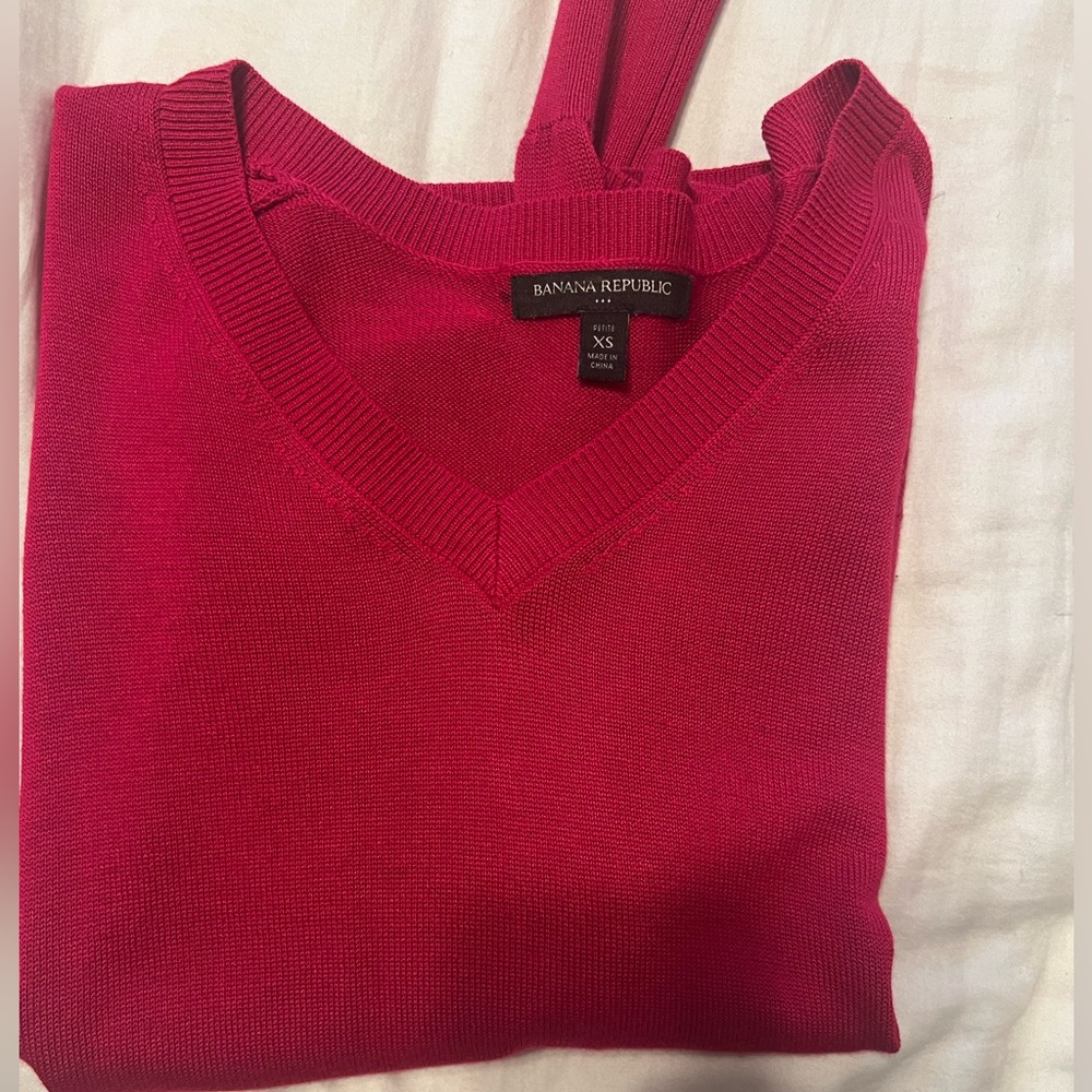 Banana Republic pink sweater